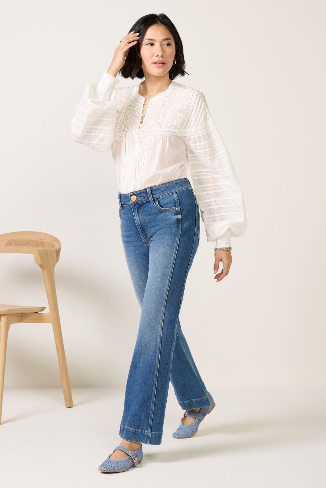 Petite Natalie Bootcut w Side Inset Jean