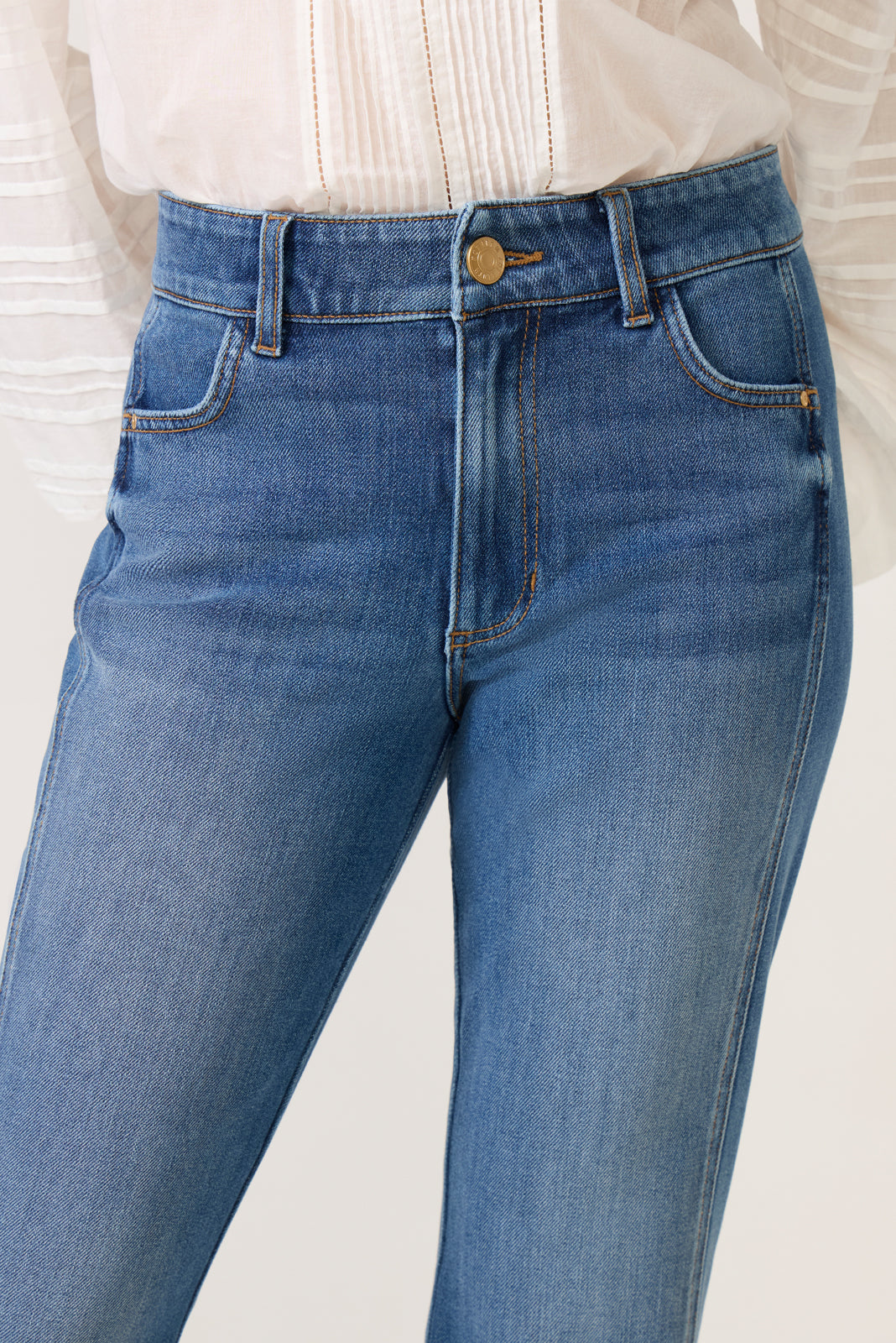 Petite Natalie Bootcut w Side Inset Jean