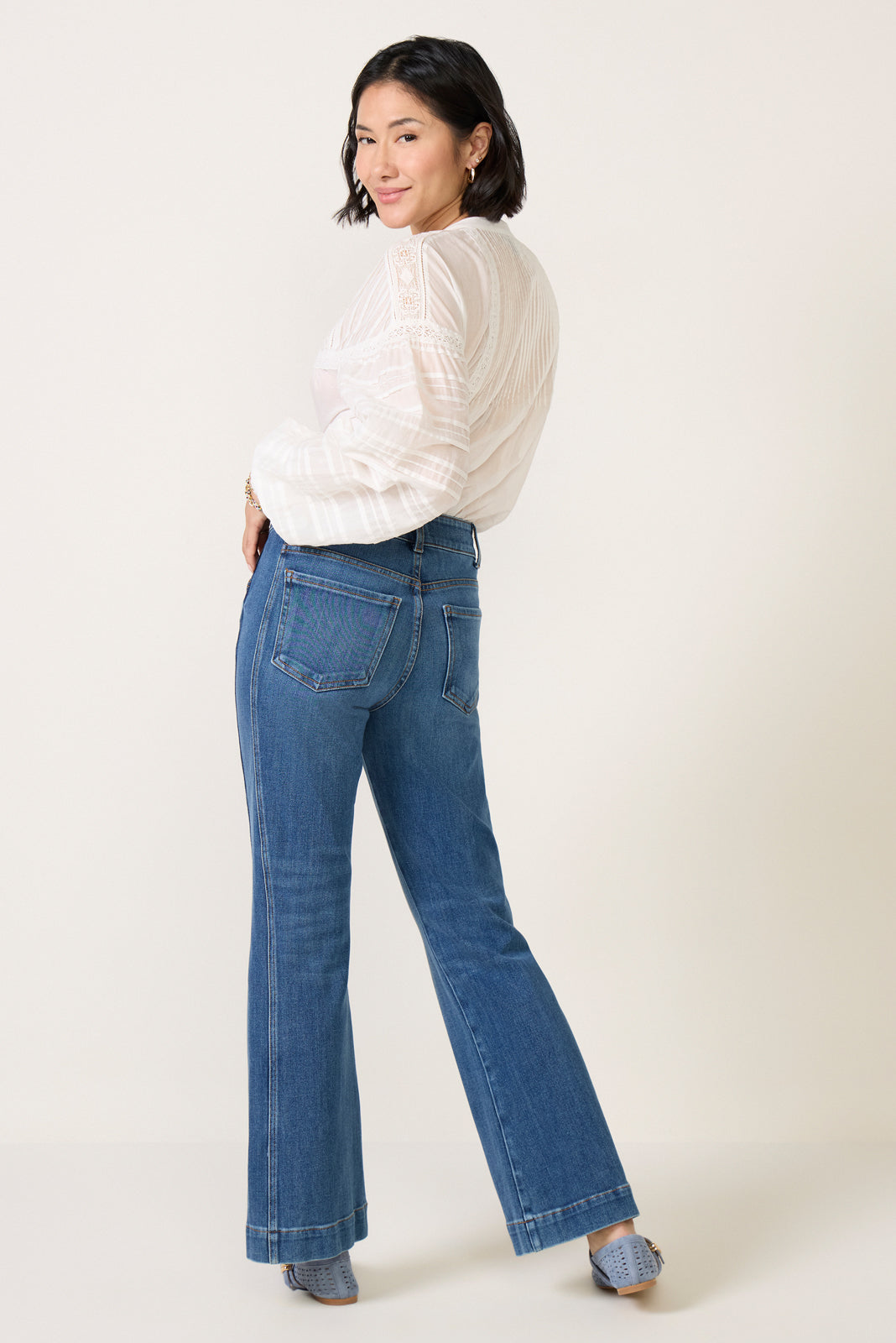 Petite Natalie Bootcut w Side Inset Jean