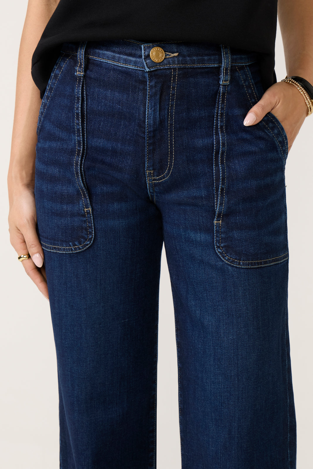 Petite Avery Pork Chop Pocket Straight Jean