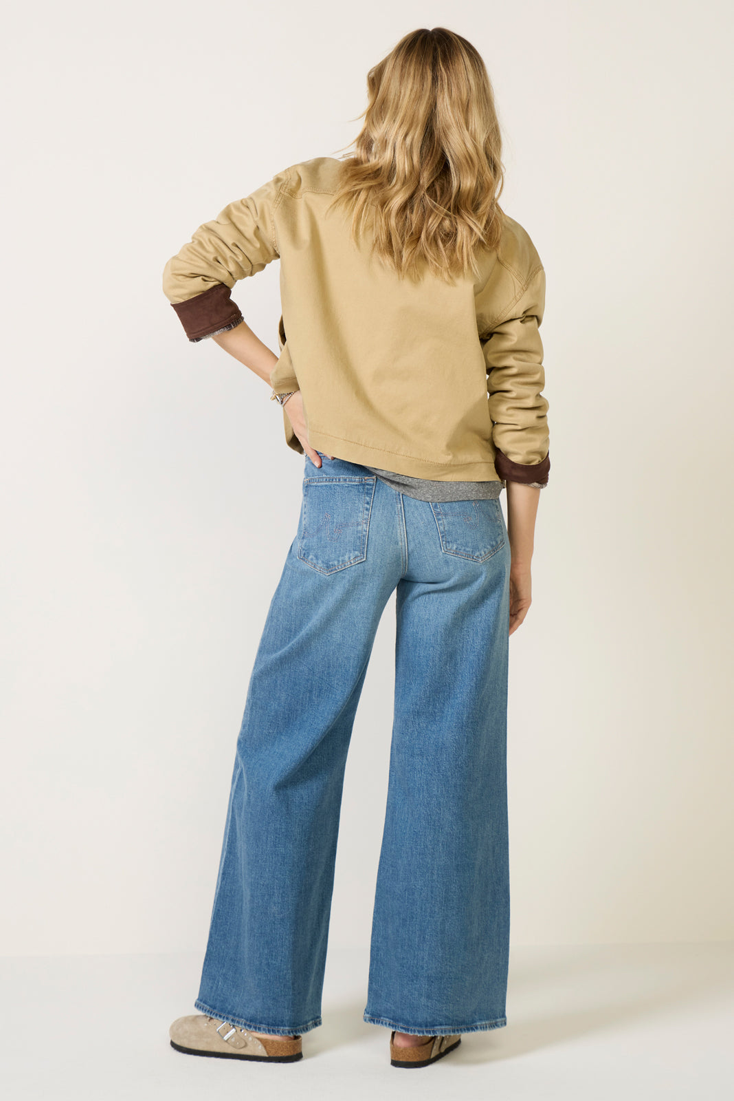 Saige Wide Leg 31` Jean