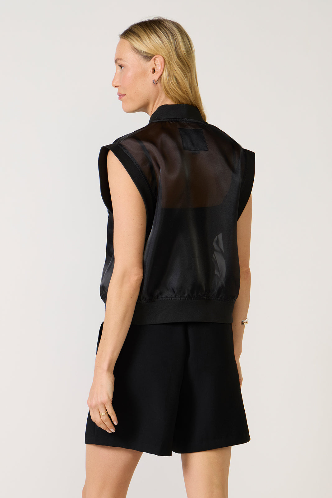 トップス TENNE HANDCRAFTED MODERN ORGANZA VEST TENNE HANDCRAFTED MODERN - ORGANZA LONG VEST / WHITE 20%OFF - I