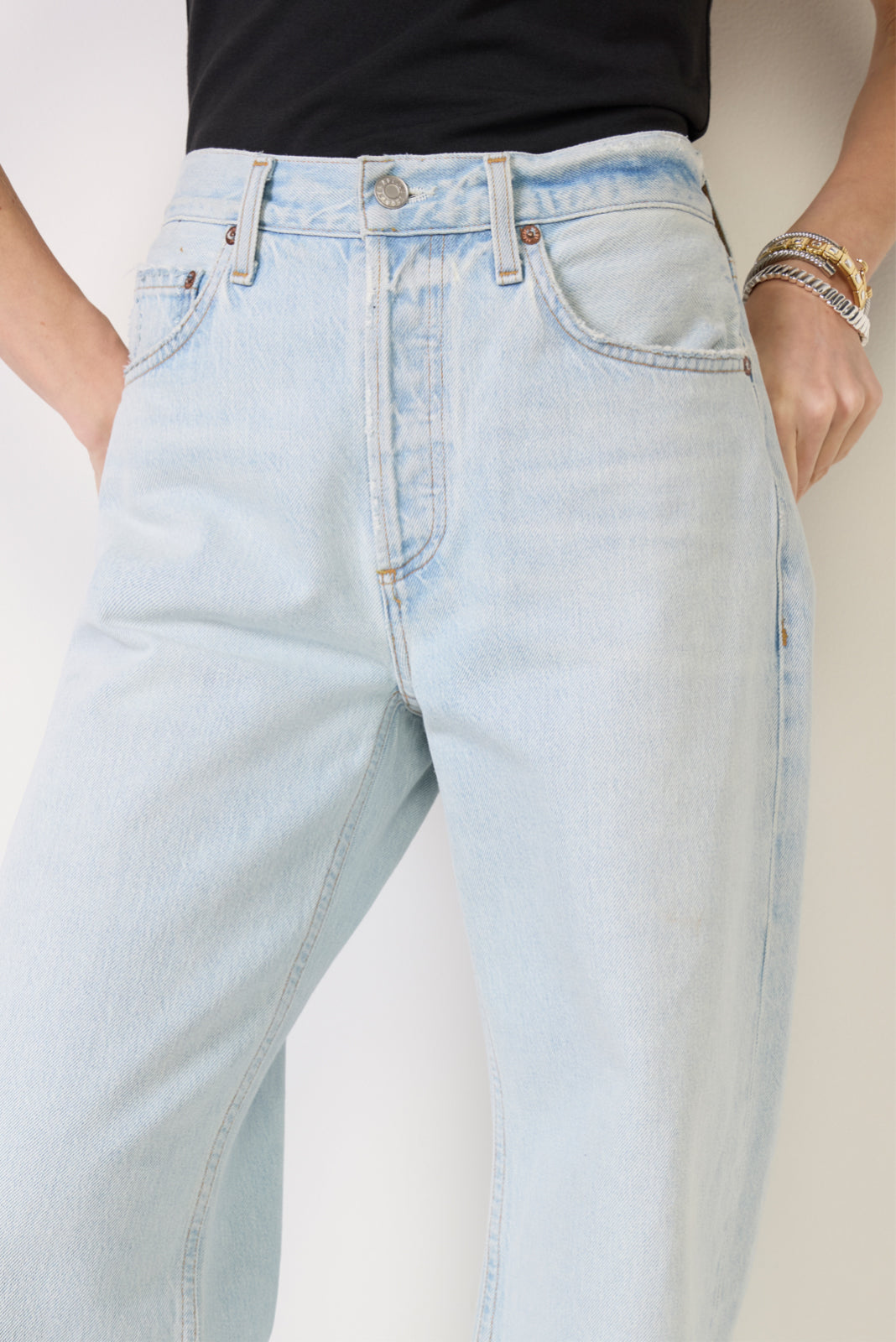 Arc 32` Wide Leg Jean