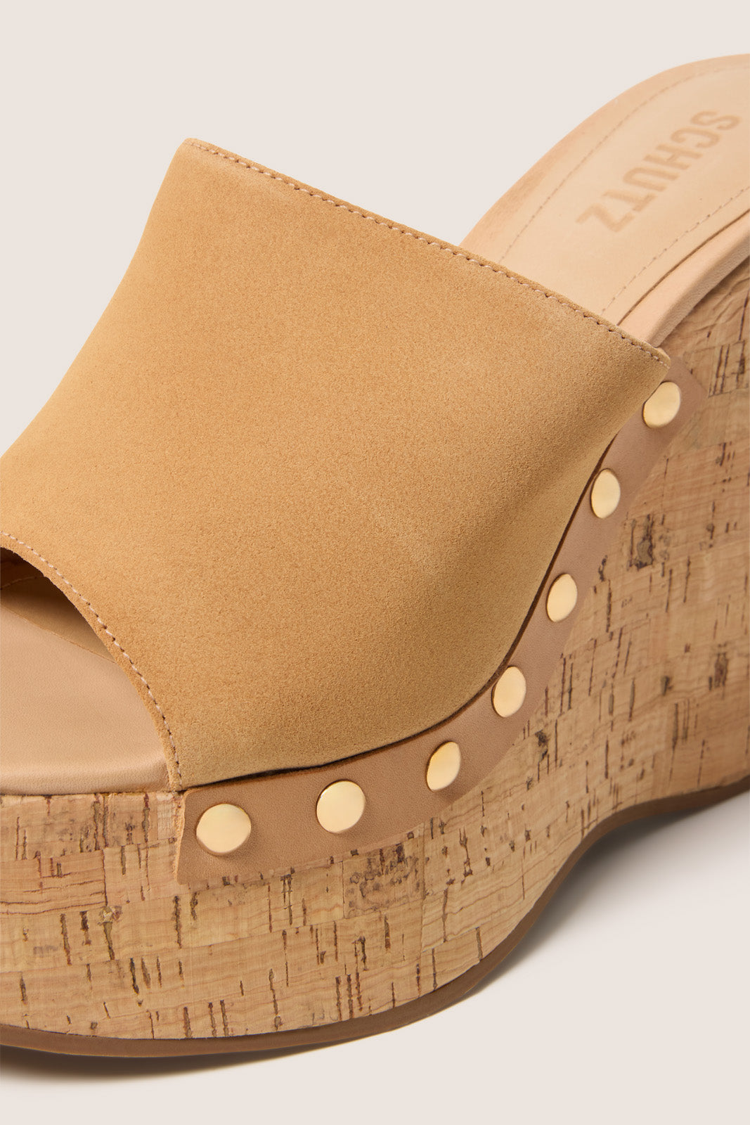 Dalle Studs Wedge