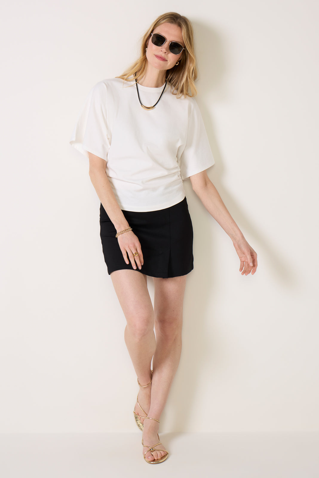 VERONICA XL ホワイト Tシャツ VERONICA XL ホワイト Tシャツの通販はau PAY マーケット - 輸入雑貨の