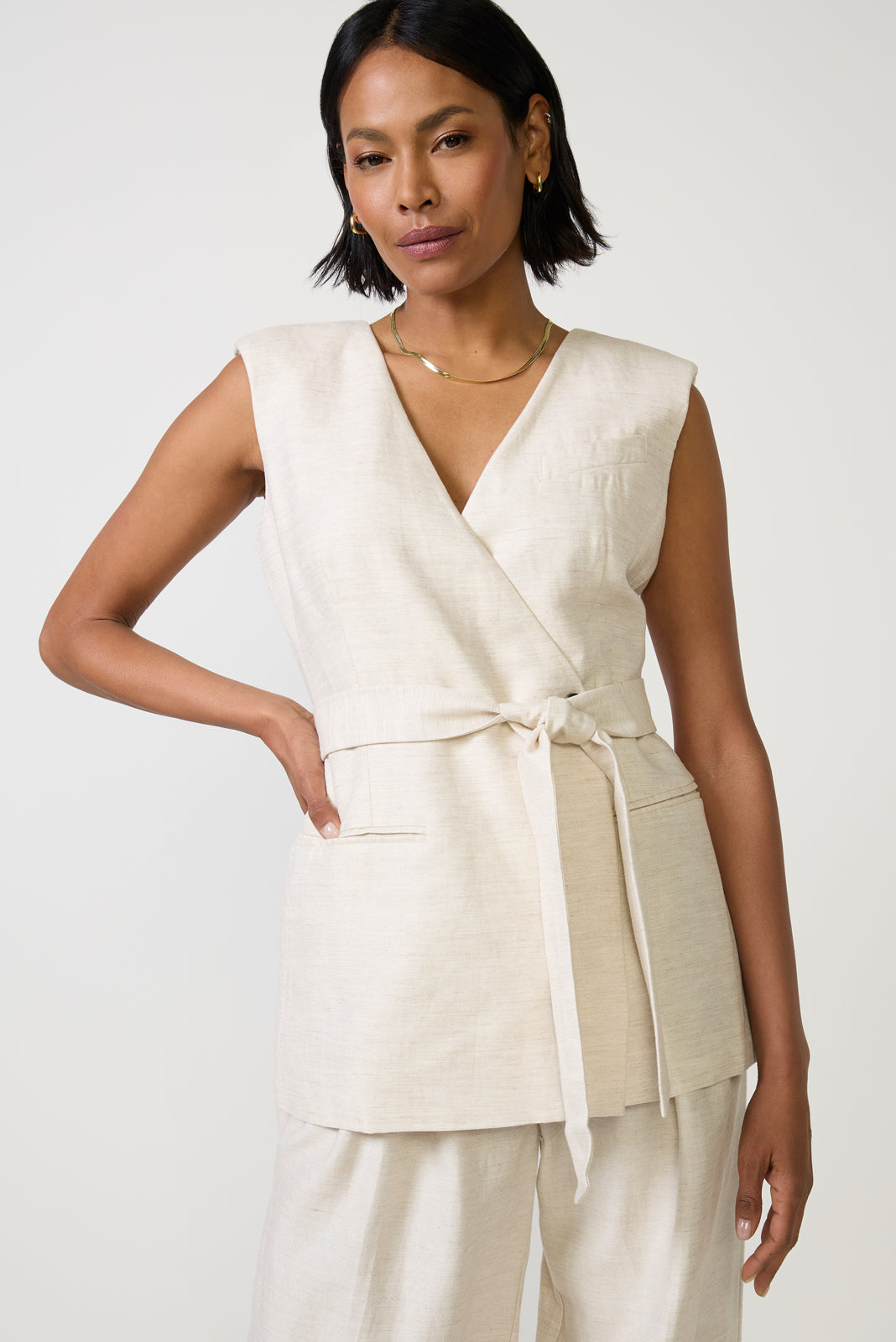Linen Sleeveless Belted Vest
