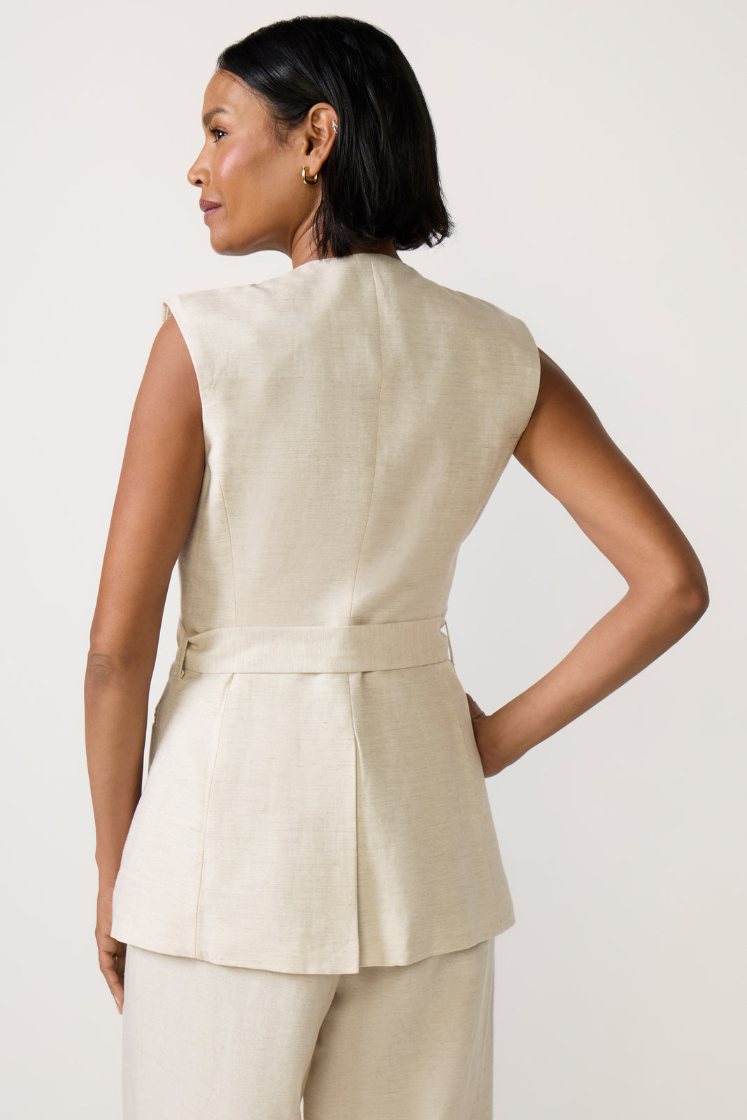 Linen Sleeveless Belted Vest
