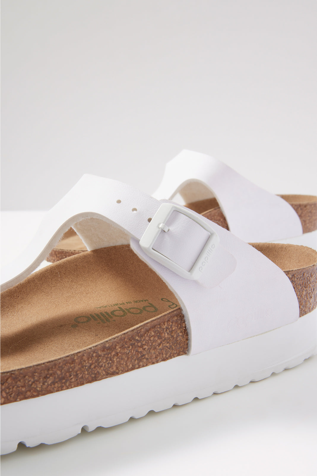 Papillio by Birkenstock Gizeh Grooved discount Vegan Thong White Sandals Shoes 40 Reg NWT