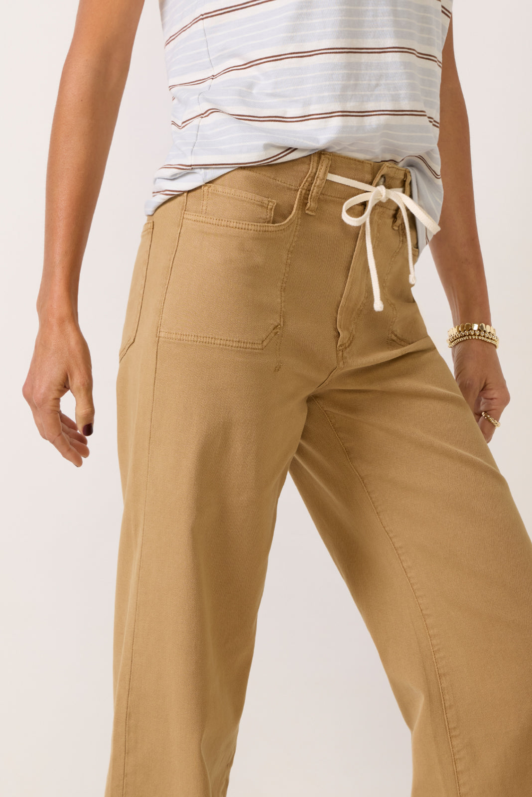 Petite Ari w Waistband Tie Pant