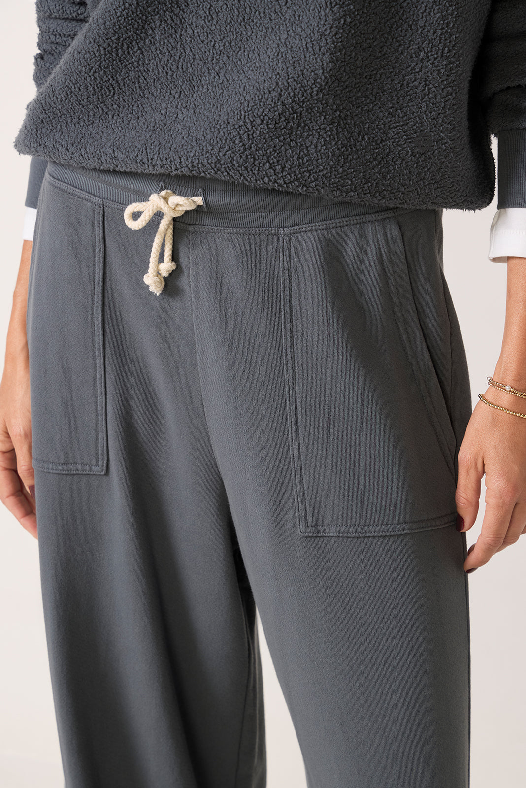 Noa Pocket Pant with Drawcord