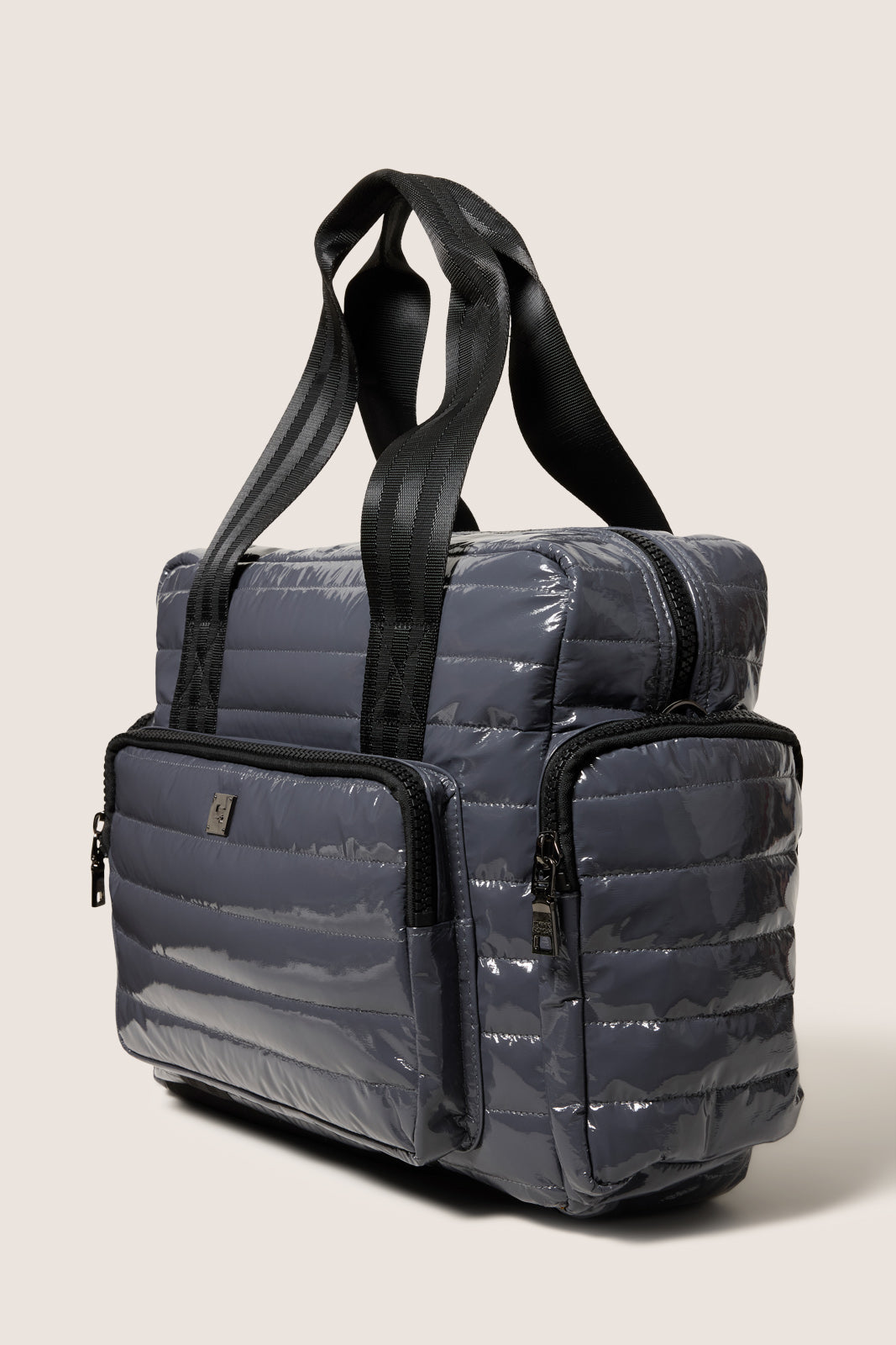 fit & fresh voyager travel commuter tote bag It features a wide CHAMPS Onyx Collection 20 softcase Size:7.5 inch