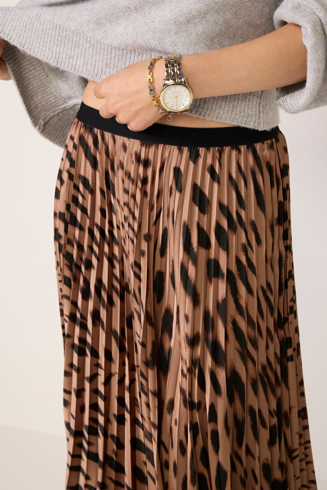 Nostalgia Pleated Midi Skirt