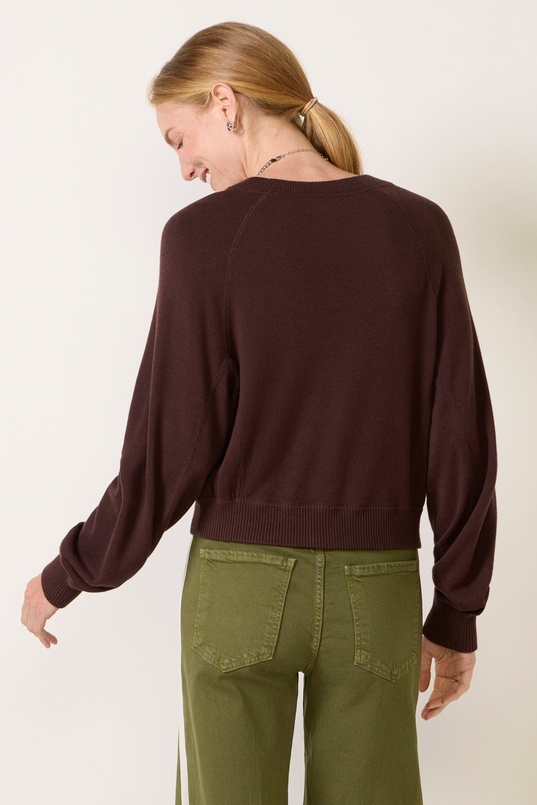 Cala Raglan Pullover