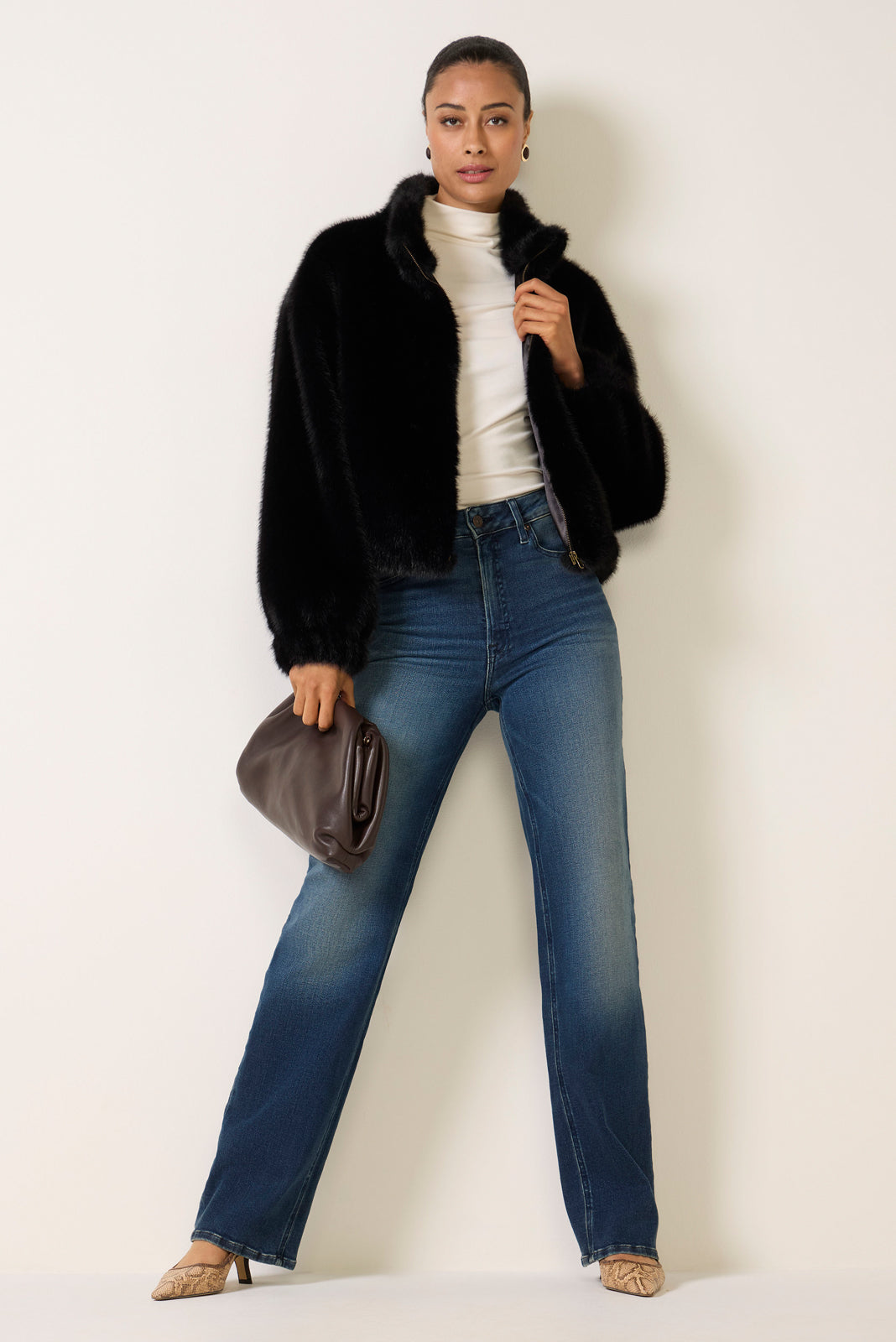 Good True Straight Jeans