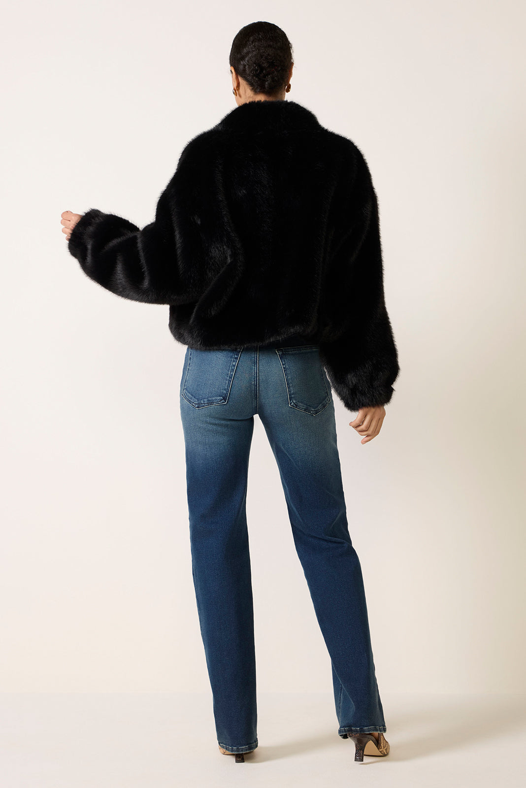 Good True Straight Jeans