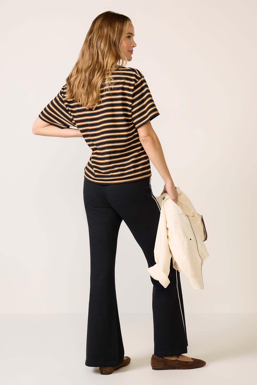 AirPique Flare Track Pant