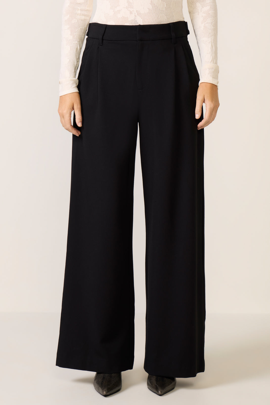 Cheryl Pleated Knit Wide Leg Trouser Cheryl Pleated Knit Wide Leg Trouser