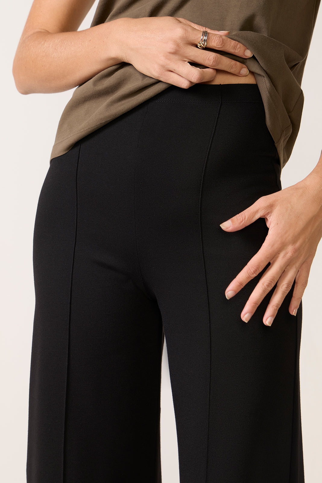 Cropped Ponte Knit Wide Leg Pant