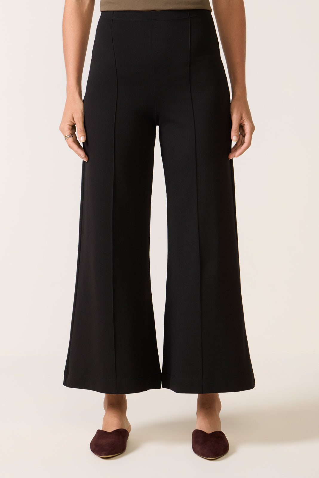 Cropped Ponte Knit Wide Leg Pant
