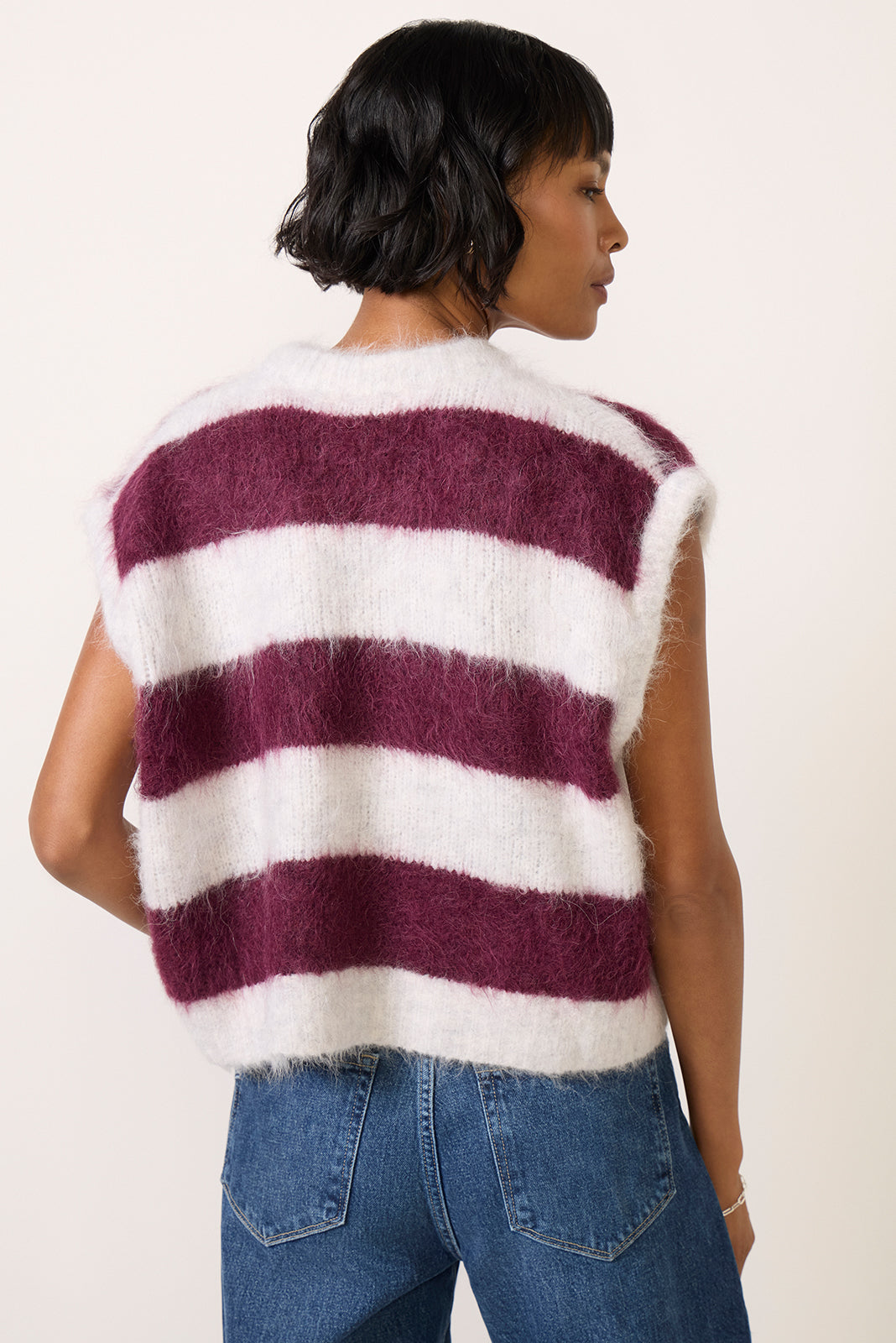 Niby Fuzzy Vest