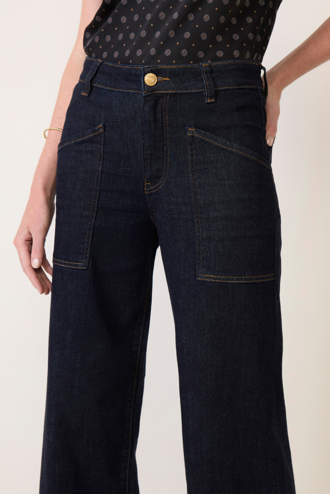 Jodi Front Patch Pockets Jean