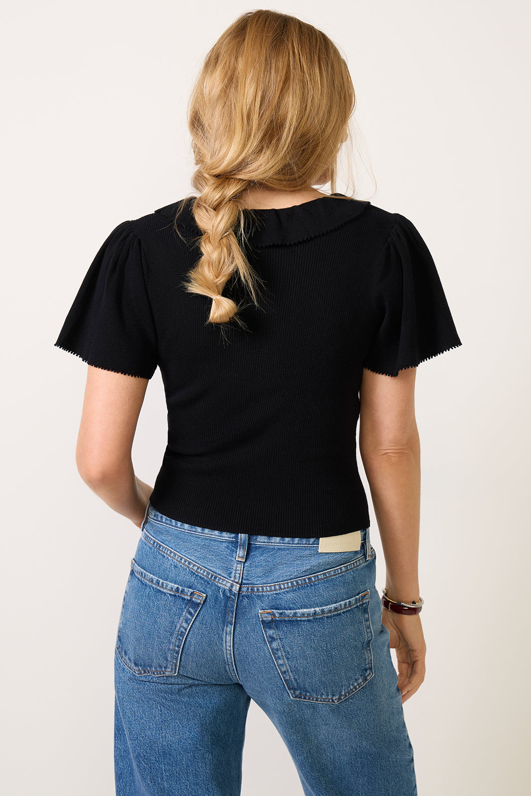 Inaya Pullover