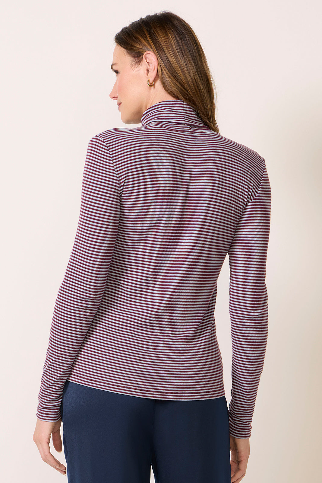 Featherweight Freestyle Turtleneck