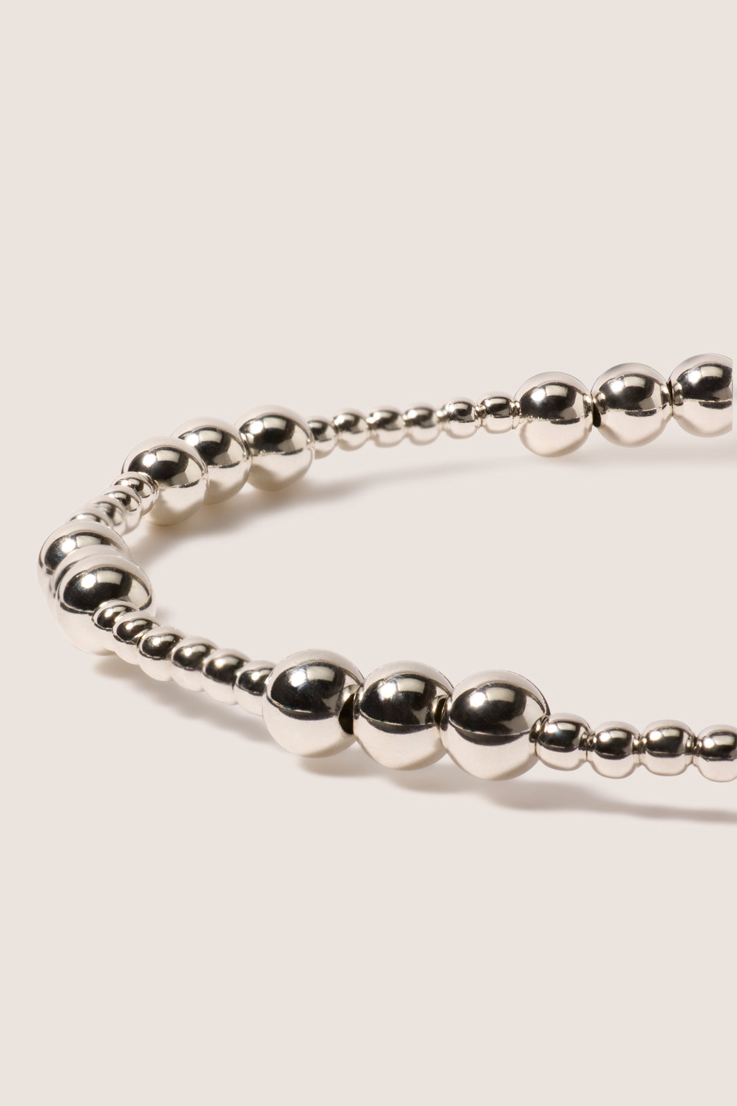 Classic Joy Pattern 4mm Bead Bracelet