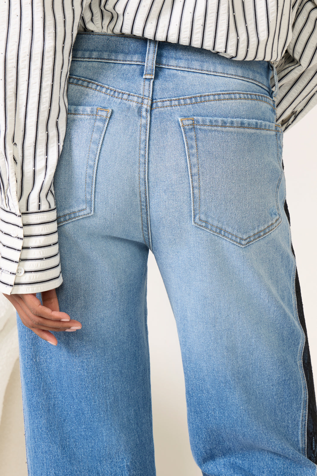 Ever Straight w Lace Inset Jean