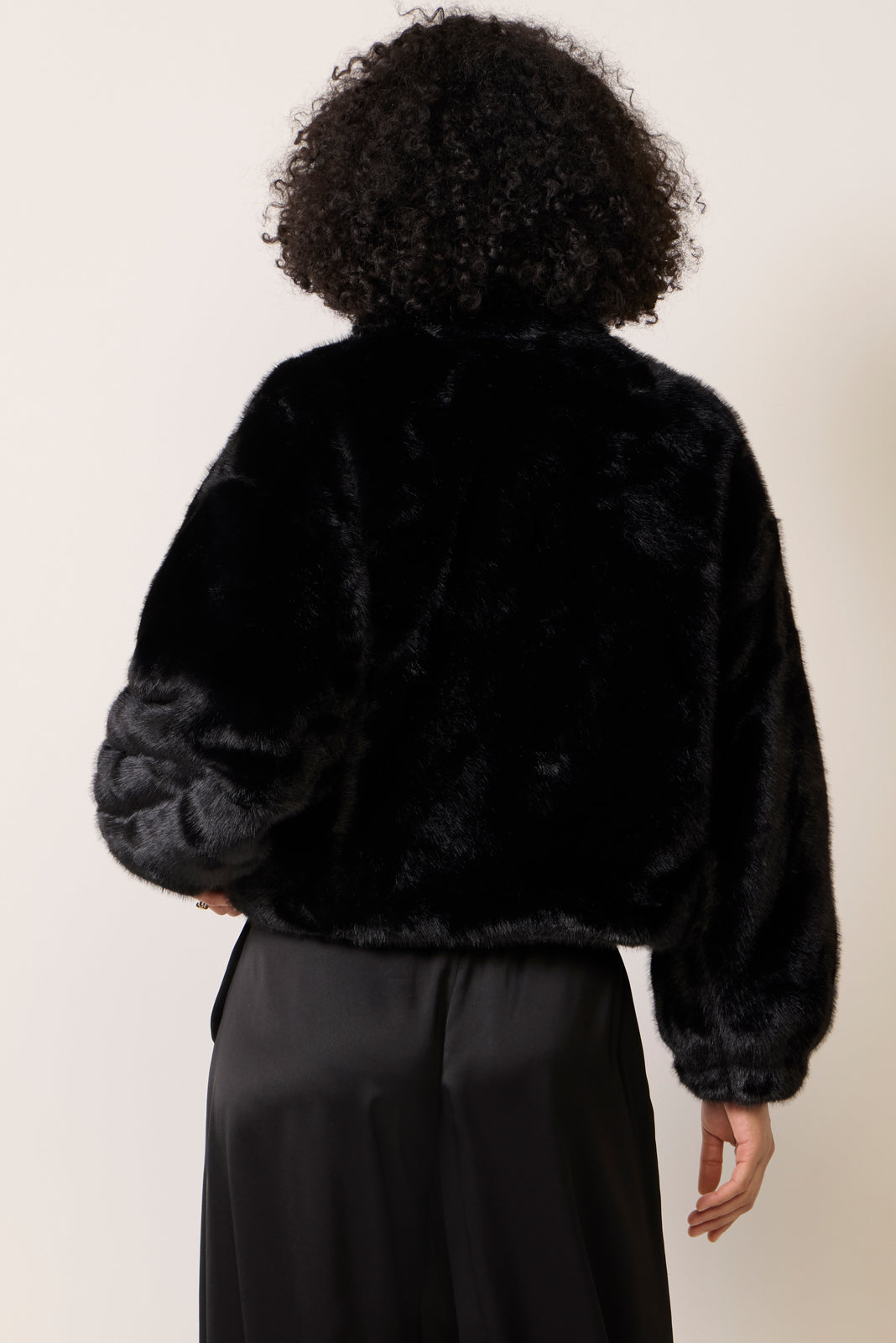 Everest Fur Bomber