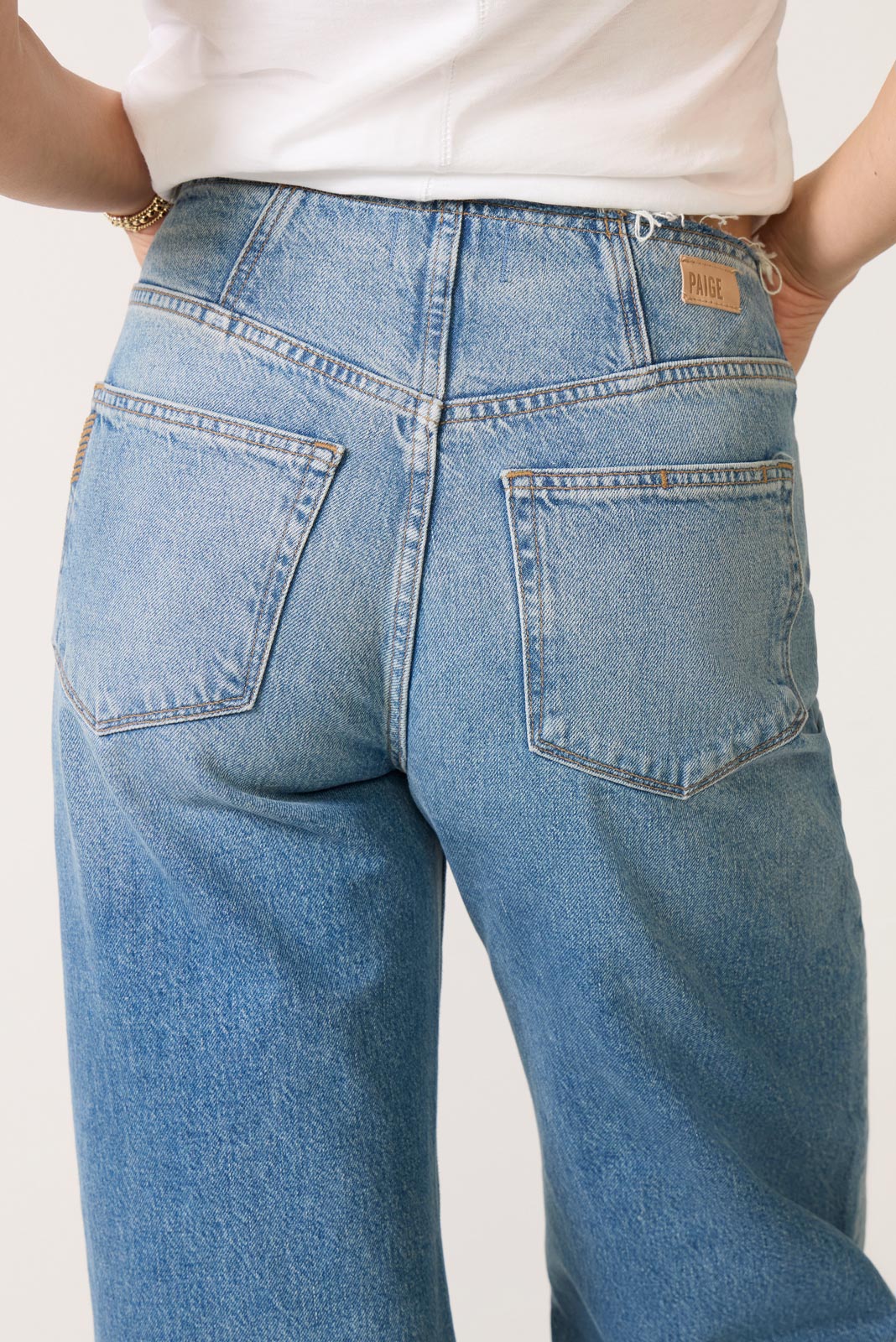 Arellia Skimmer W/ Raw Waistband