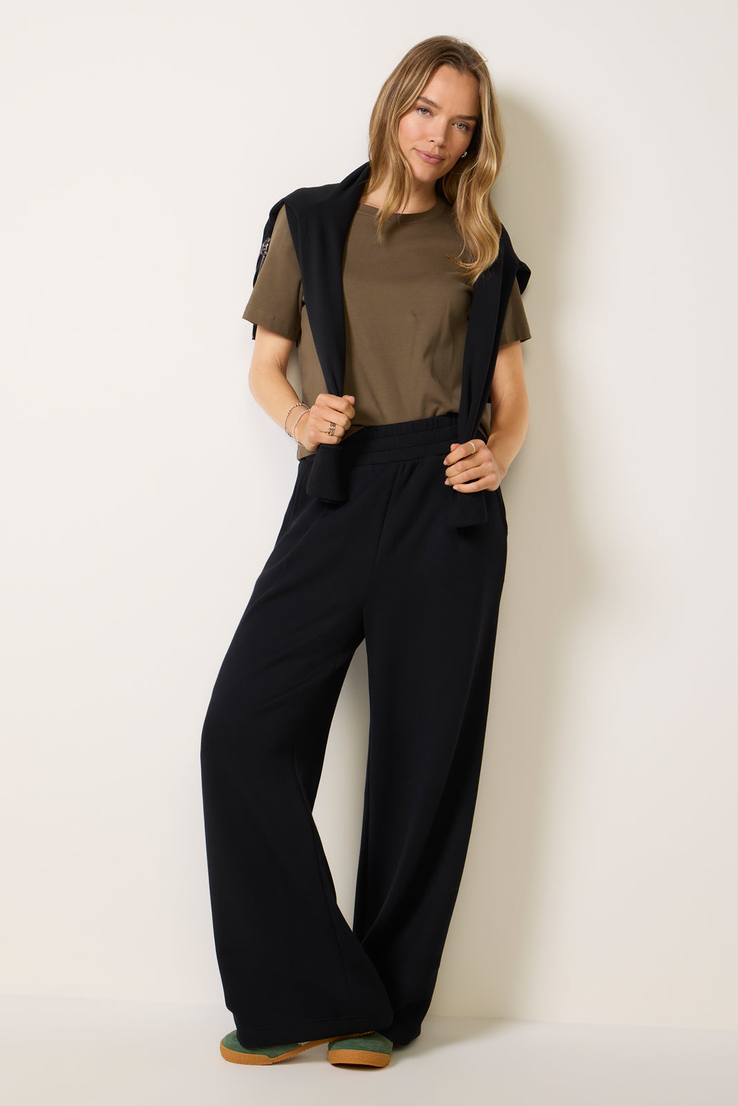 The Extra Wide Leg Pant