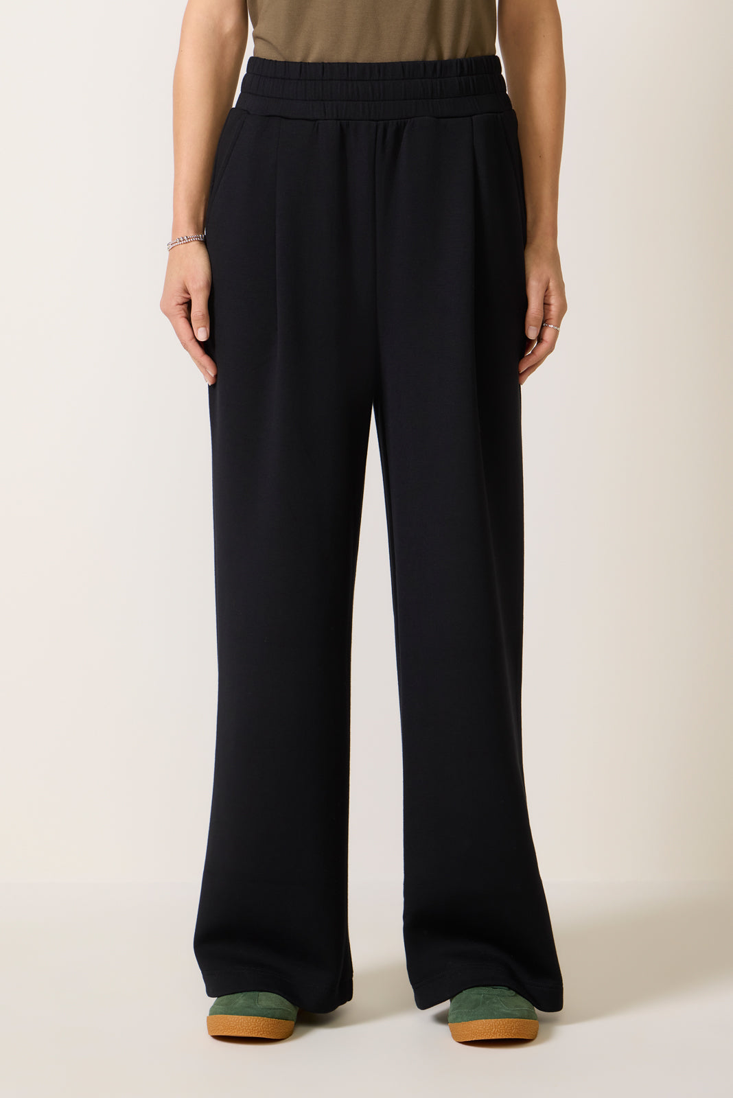 The Extra Wide Leg Pant