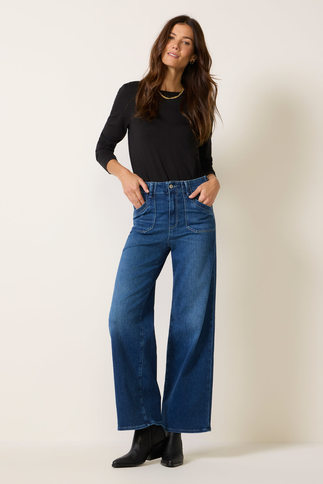 Anessa 31` W/ Welt Utility Pocket Wide Leg Jean
