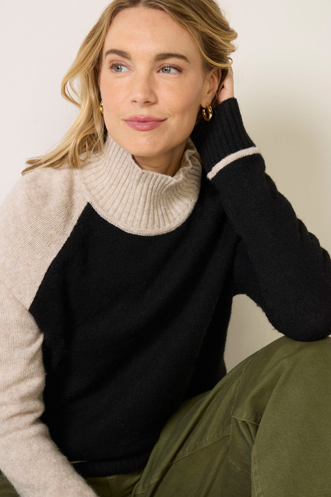 Always Right Turtle Neck Pullover