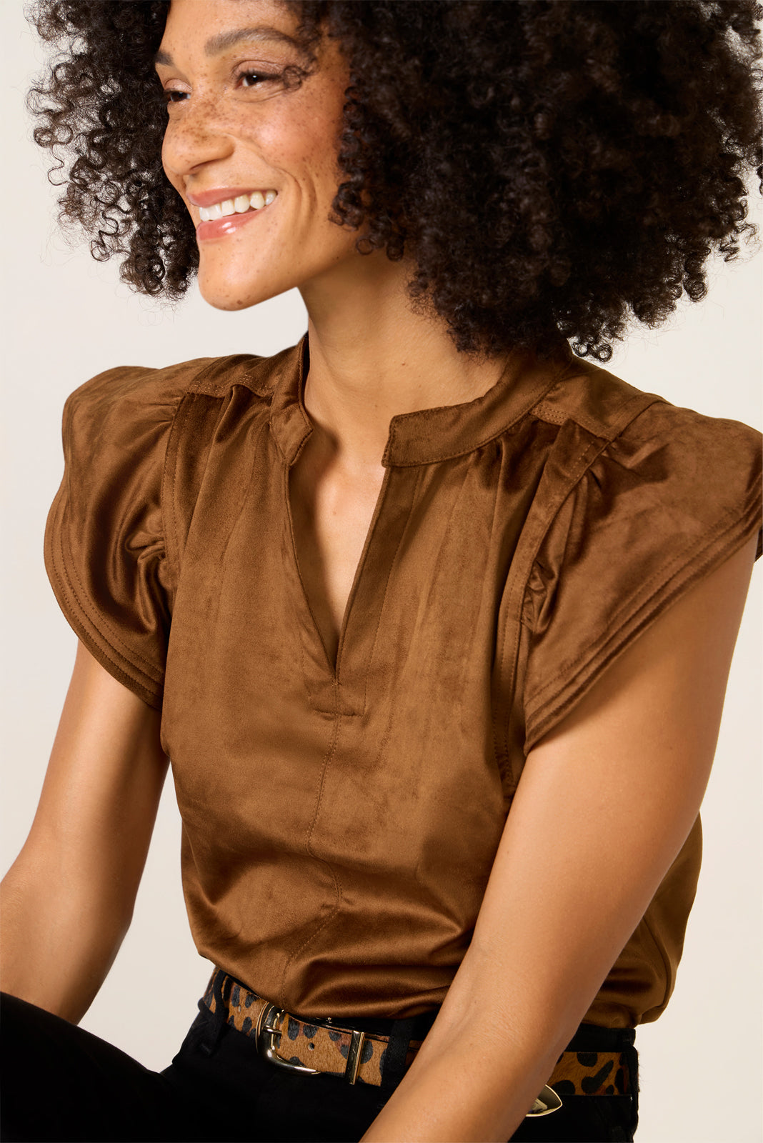 Nell Flutter Top