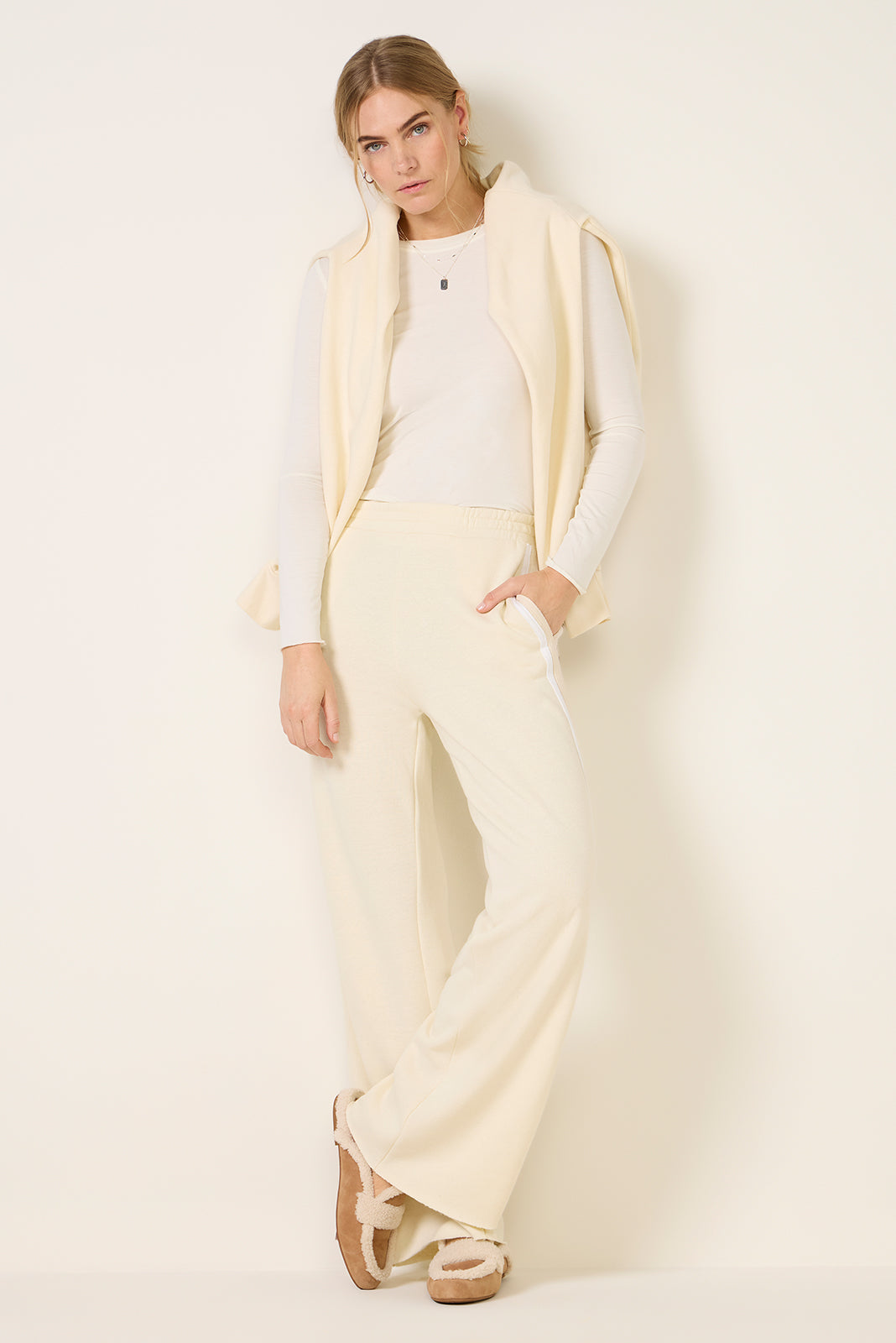 5 Stripe Wide Leg Sweatpant