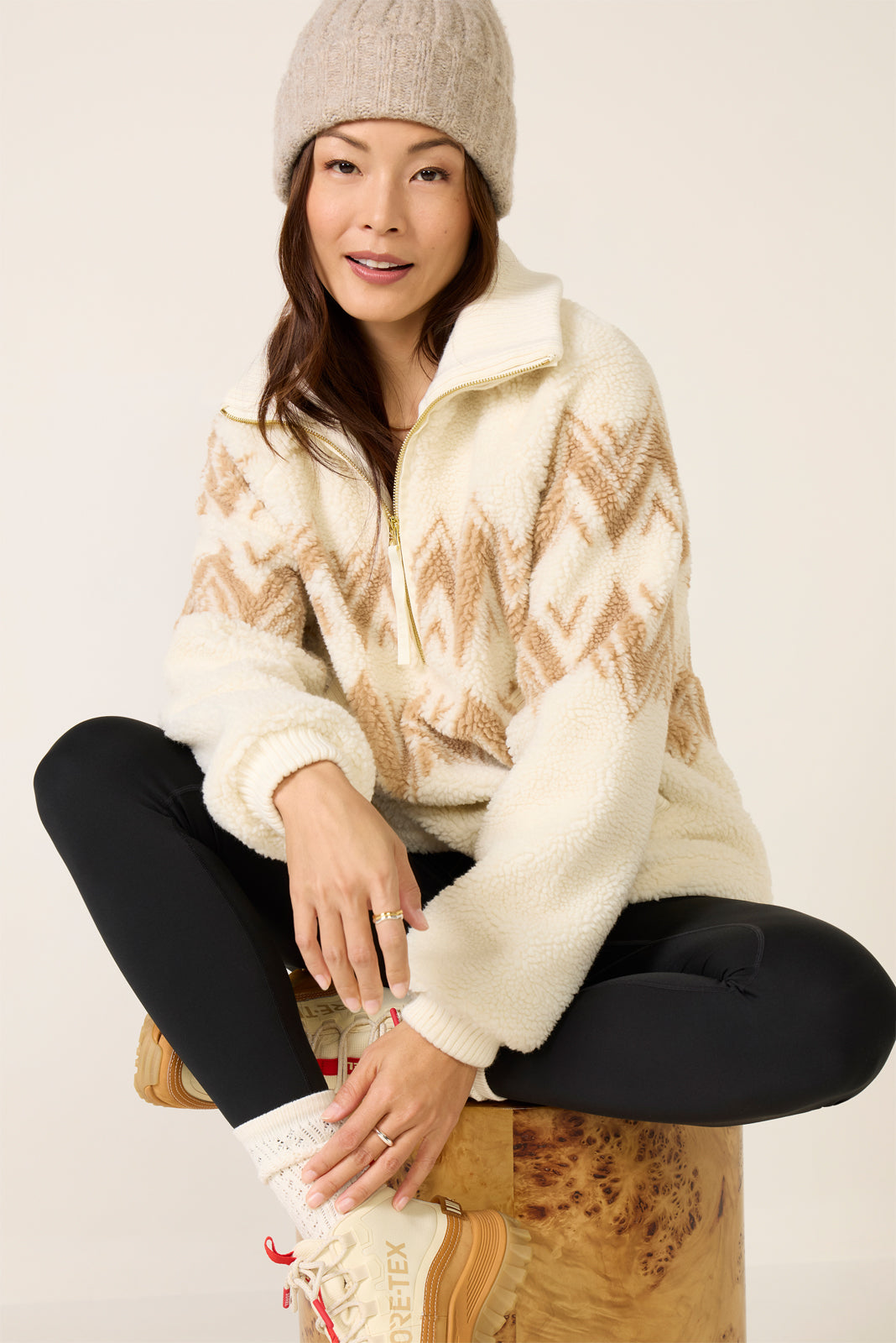 ヘネシープリヴェ Hendrick Half Zip Sherpa