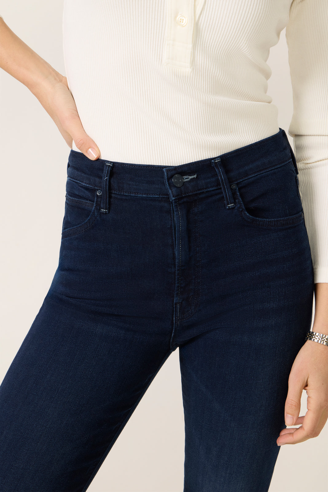 The Mid Rise Smokin Skimp