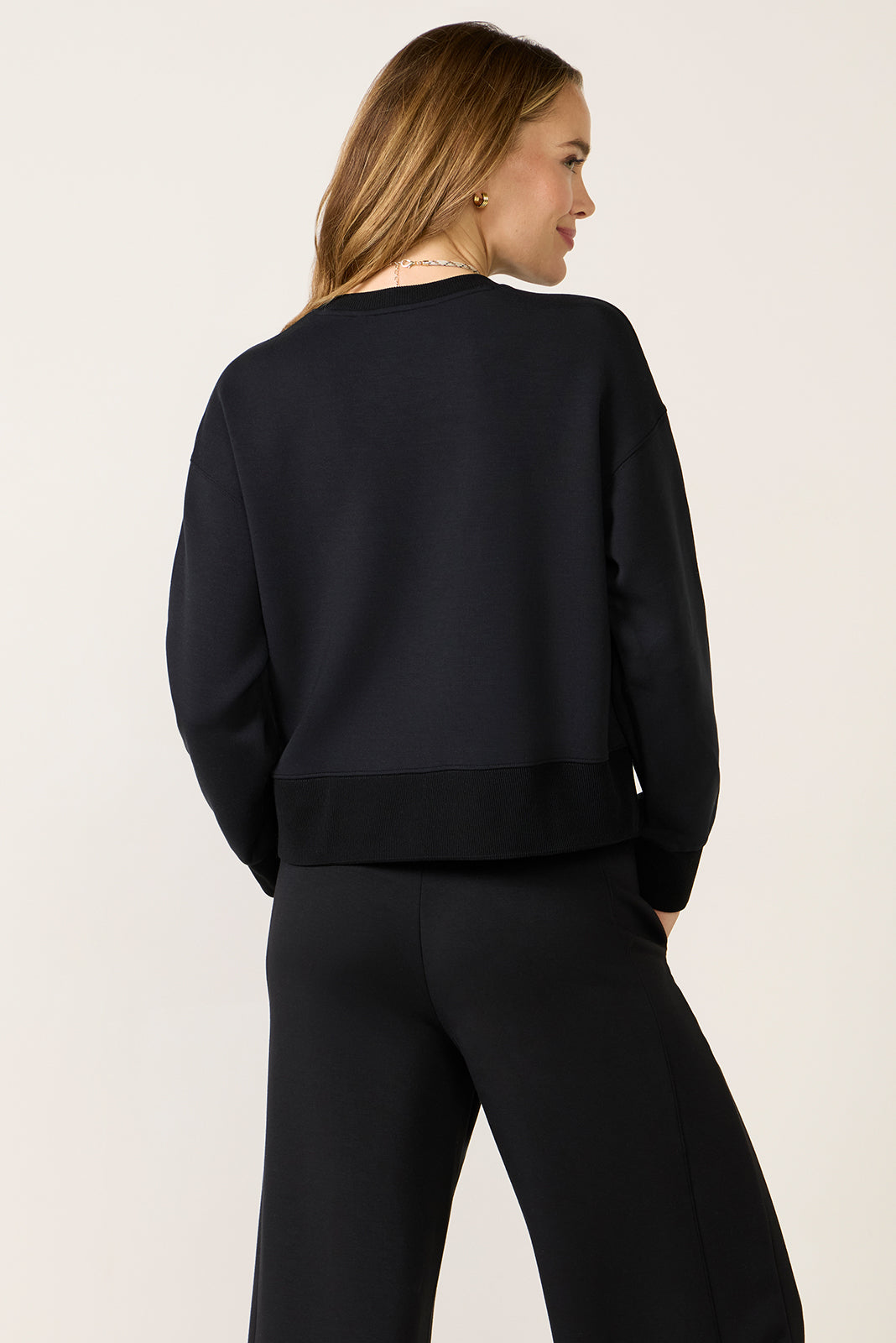 AirEssentials Luxe Crew Top