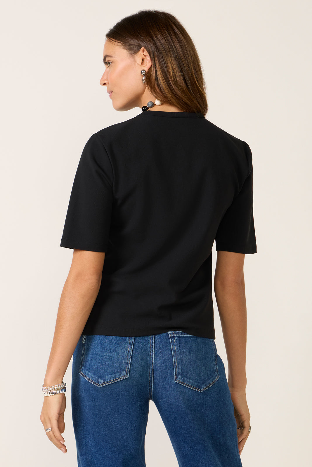 Short Sleeve Crewneck Elbow Tee