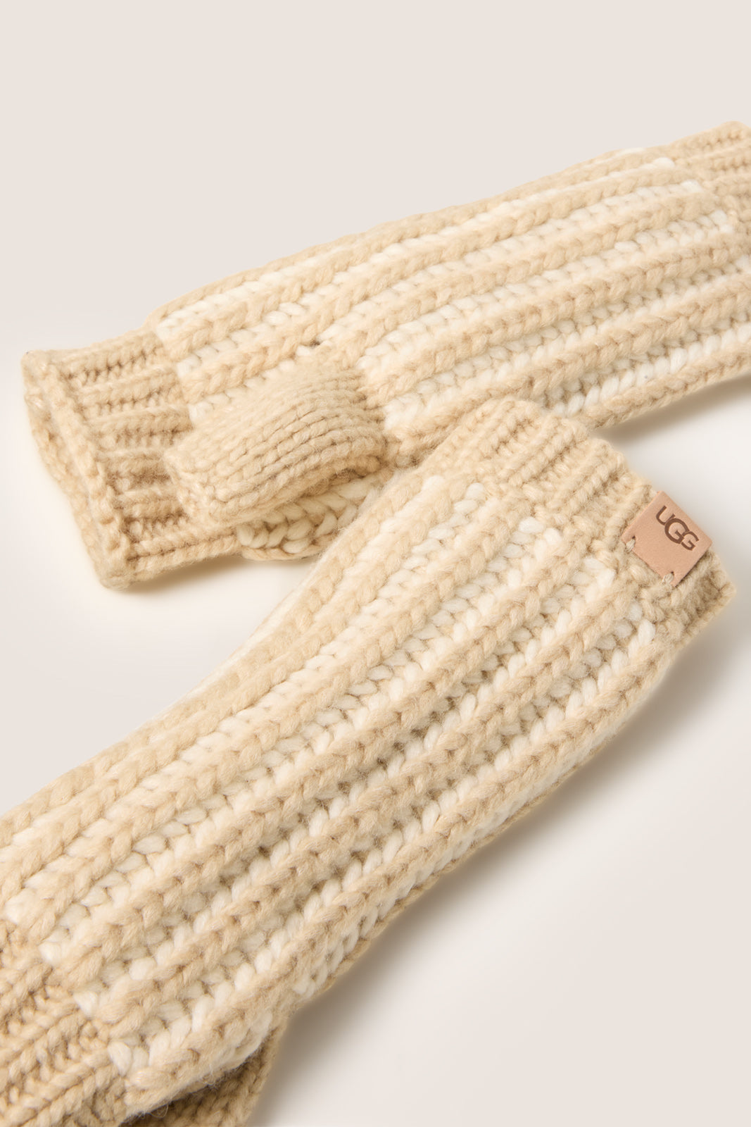 Chunky Plaited Fingerless Gloves