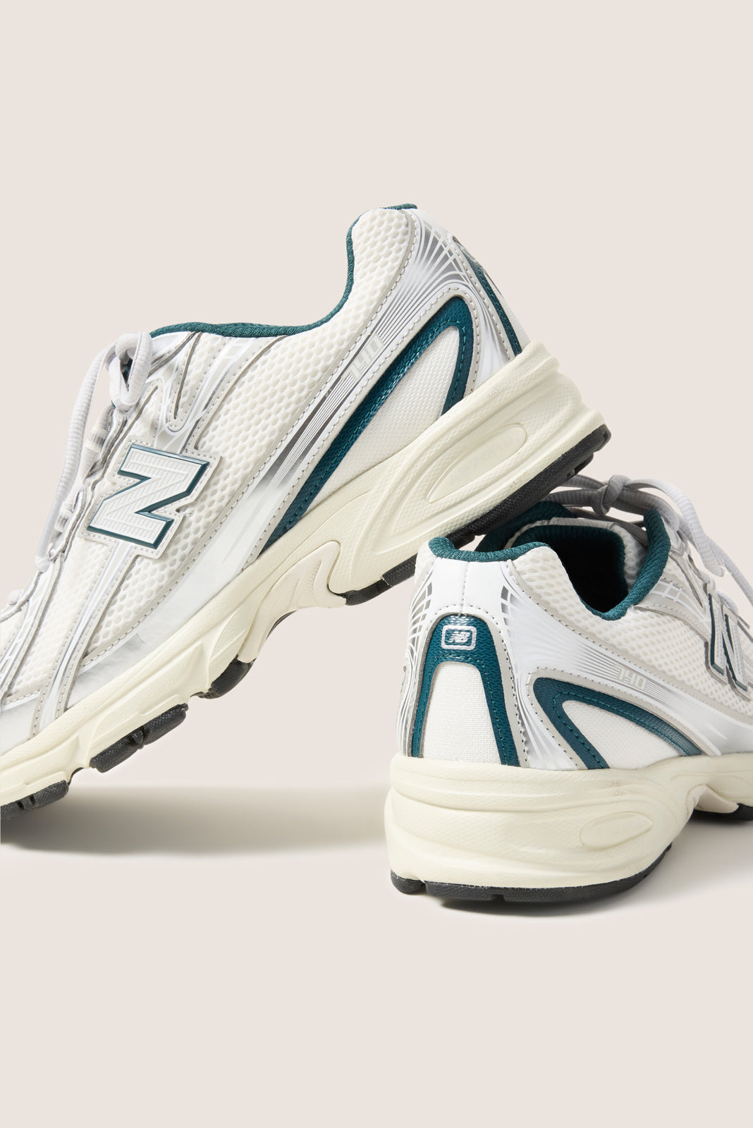 ニューヨーク 740 Sneaker