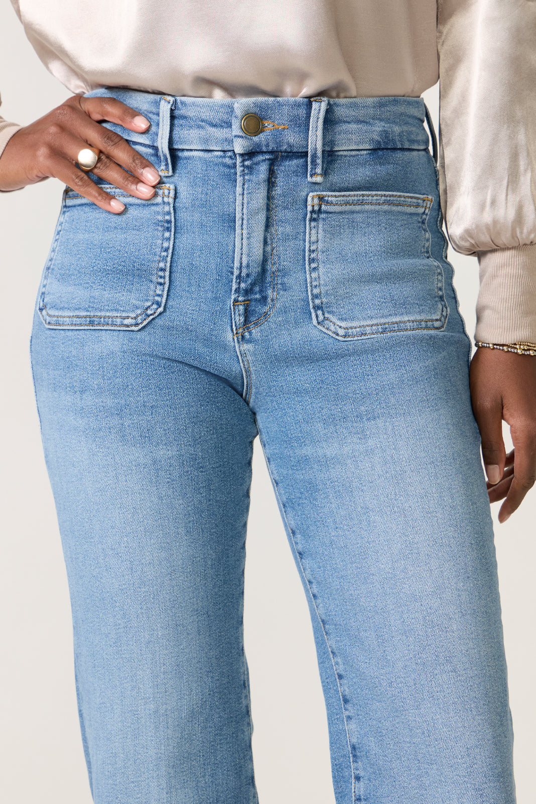 Good Legs Flare Patch Pocket Jean