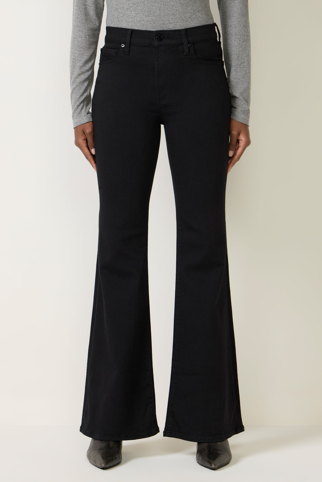 Petite Kinsley Bootcut Jean