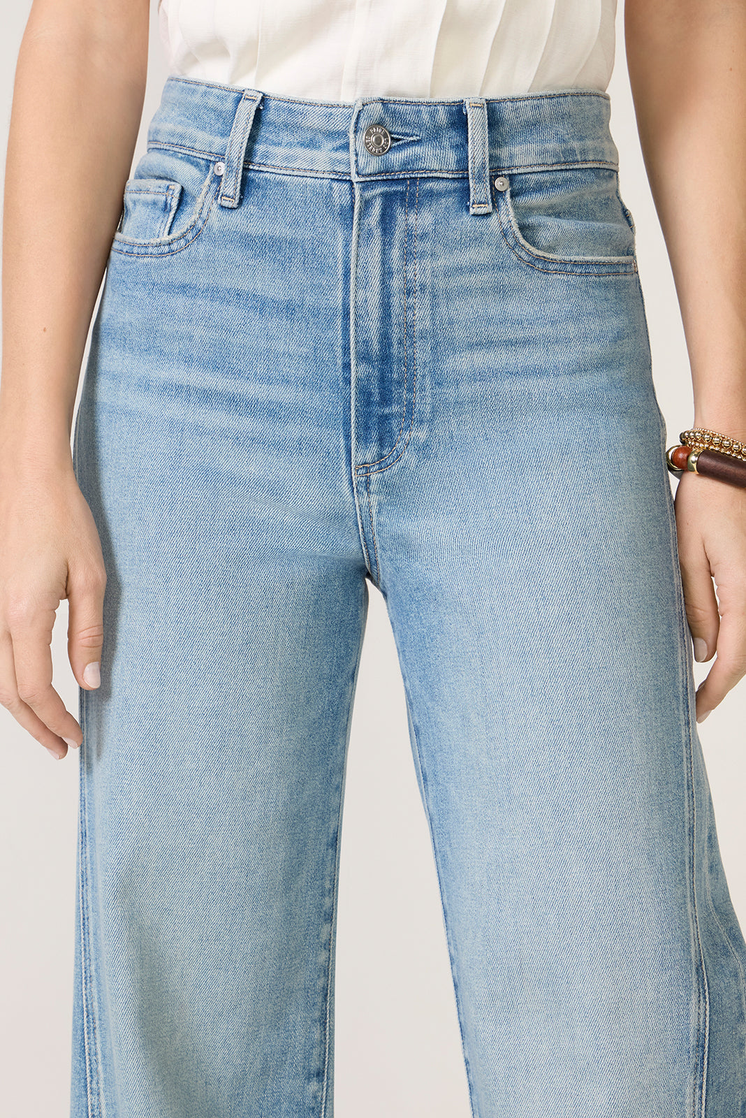 Anessa 31` W/ Twisted Outseam