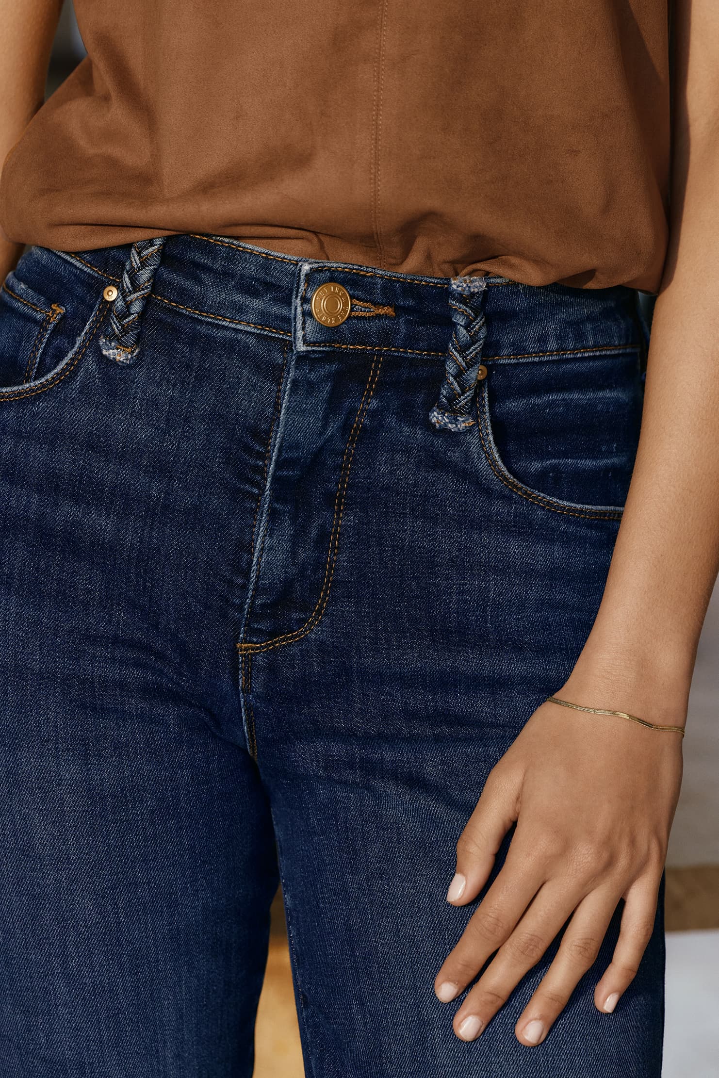 Ana Bootcut Jean