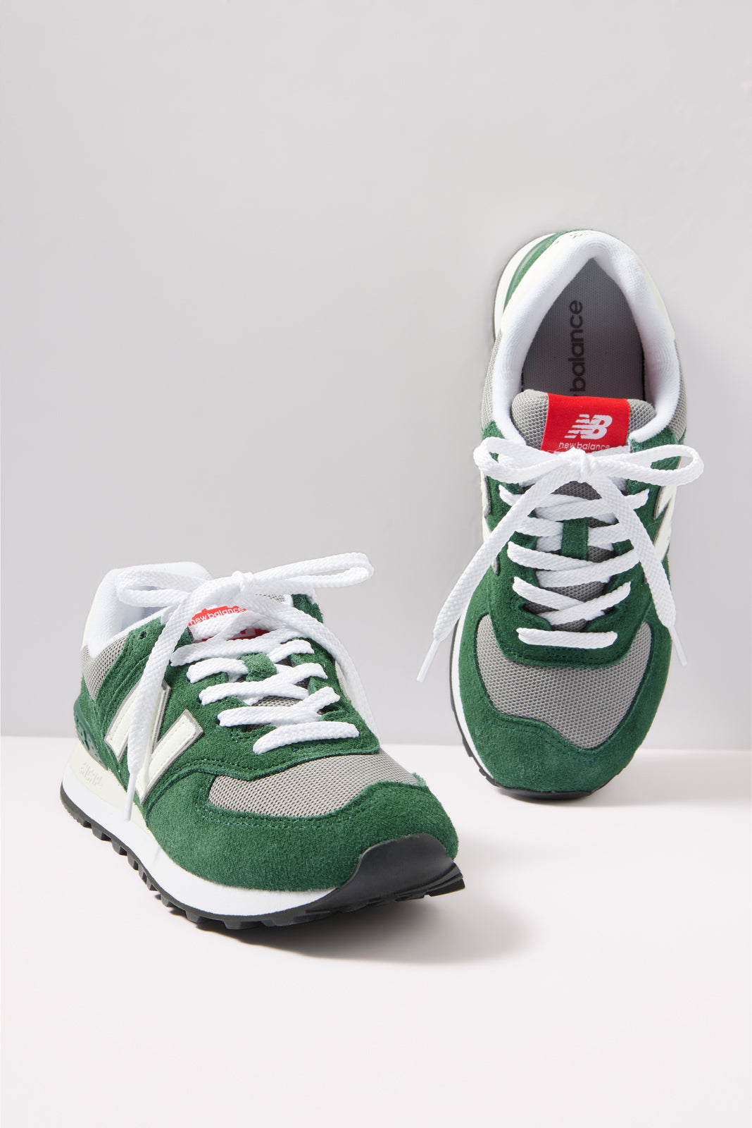 Hotel Kalinga Sneakers Dames New Balance Kalinga Ashok Zalando